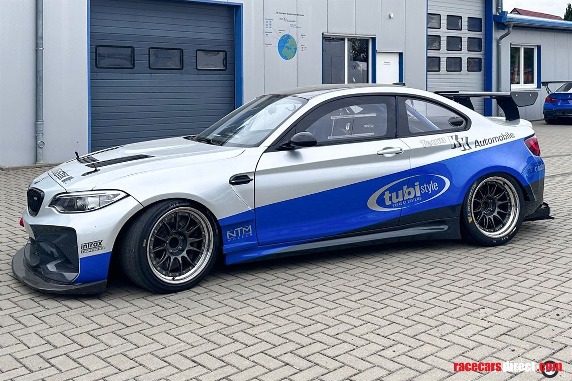 bmw-m2-gtr-ready-for-race