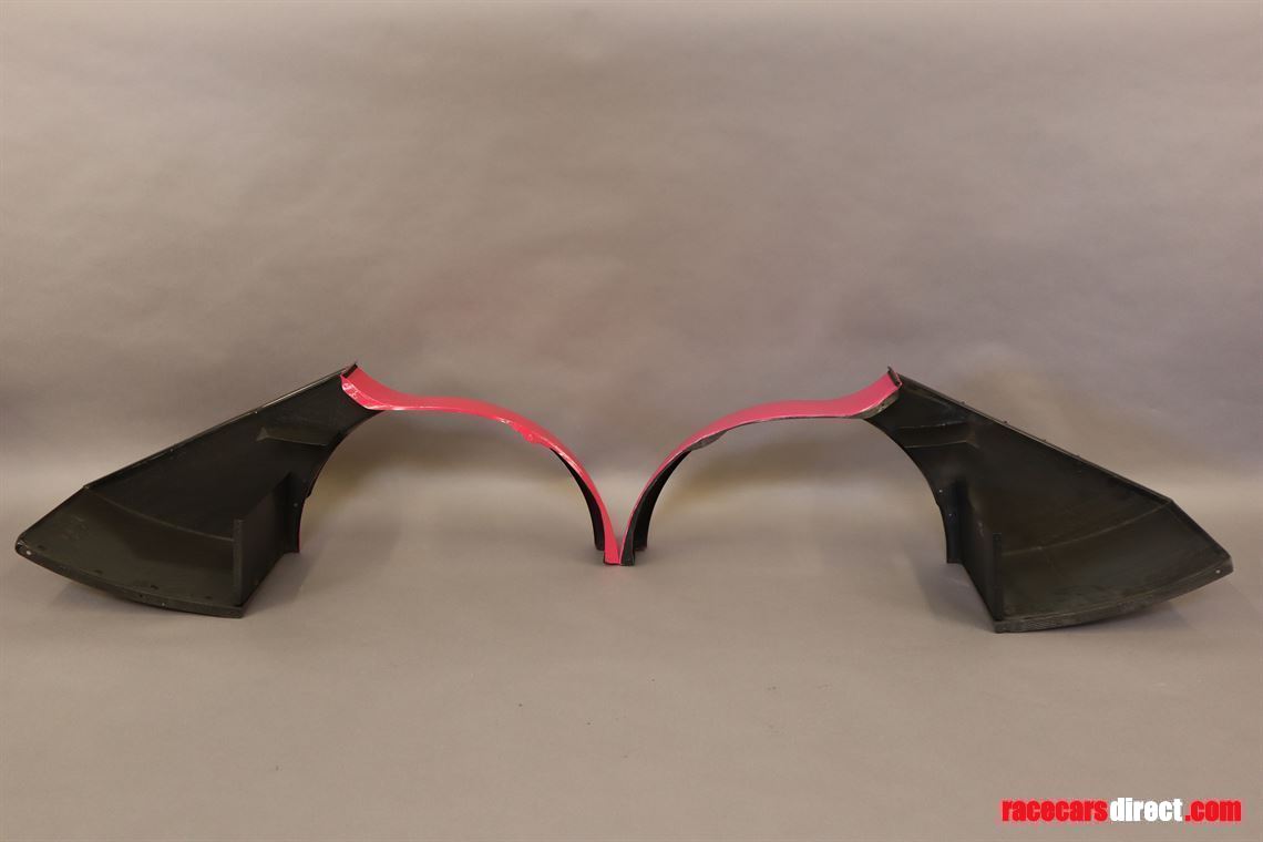 mercedes-benz-dtm-2008-wheel-arch-extension