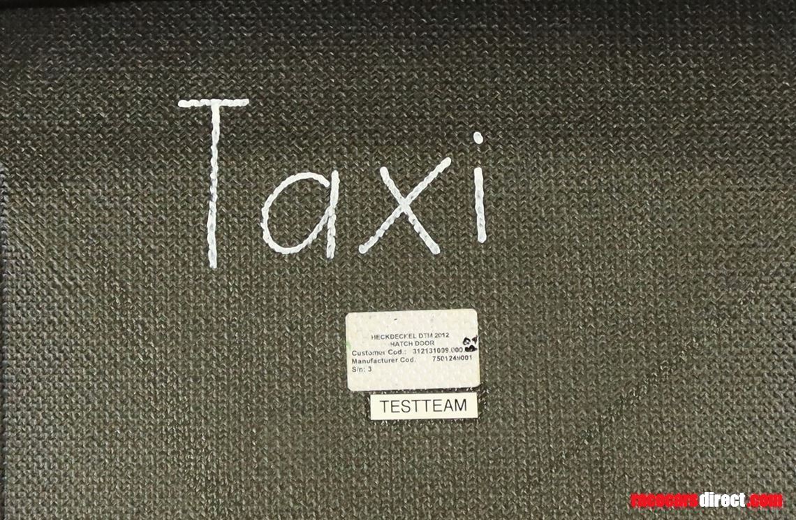 mercedes-benz-dtm-2012-hatch-door-blue