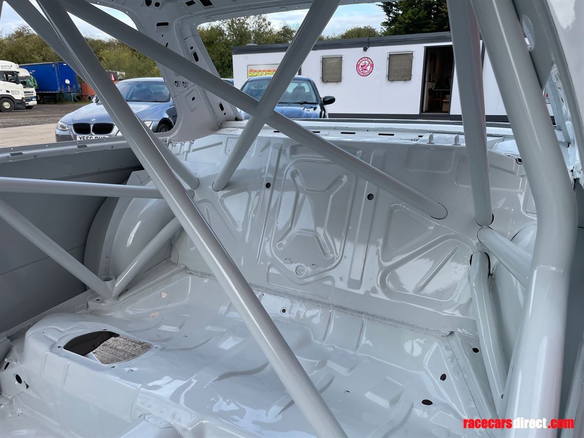 bmw-e30-m3-group-a-spec-shell-with-panels