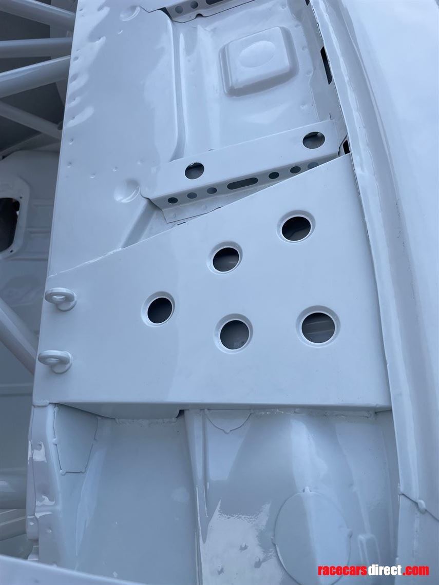 bmw-e30-m3-group-a-spec-shell-with-panels