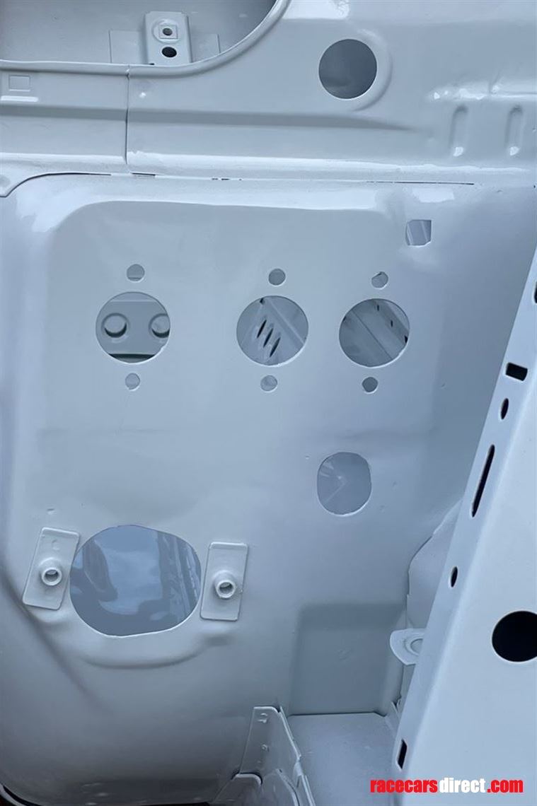 bmw-e30-m3-group-a-spec-shell-with-panels