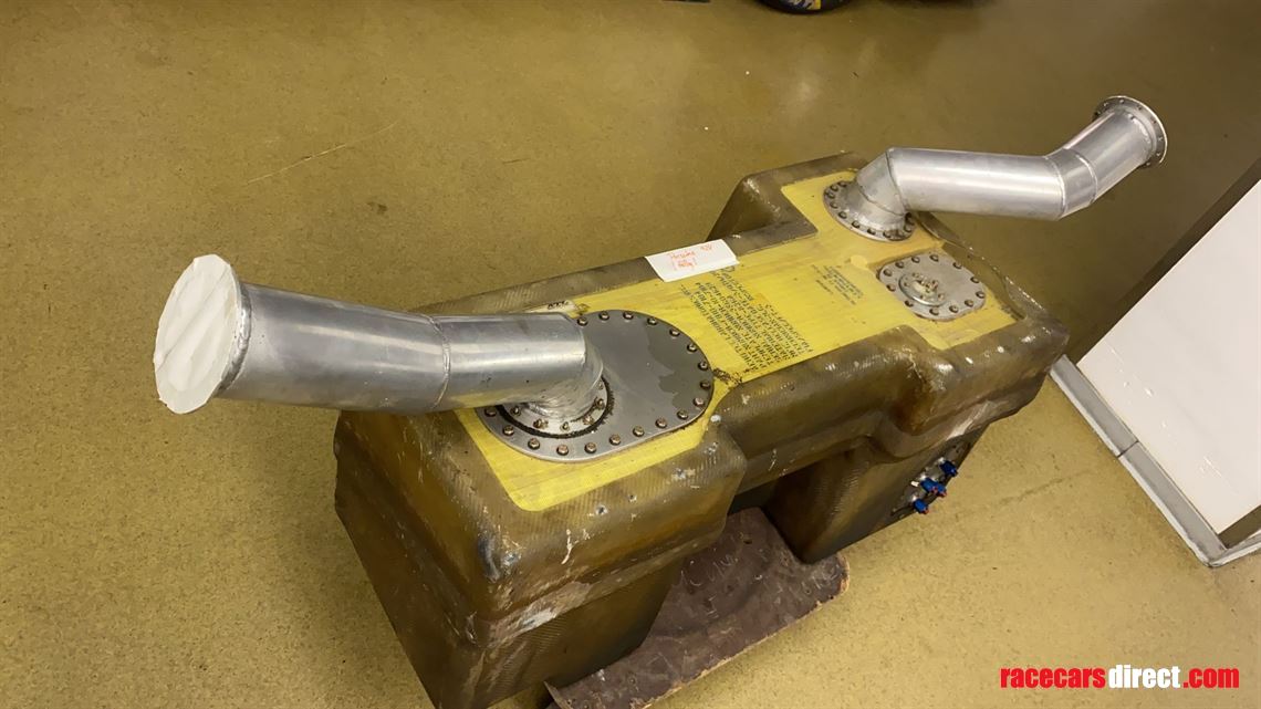 porsche-924-gtr-works-1-of-17-huge-spare-part