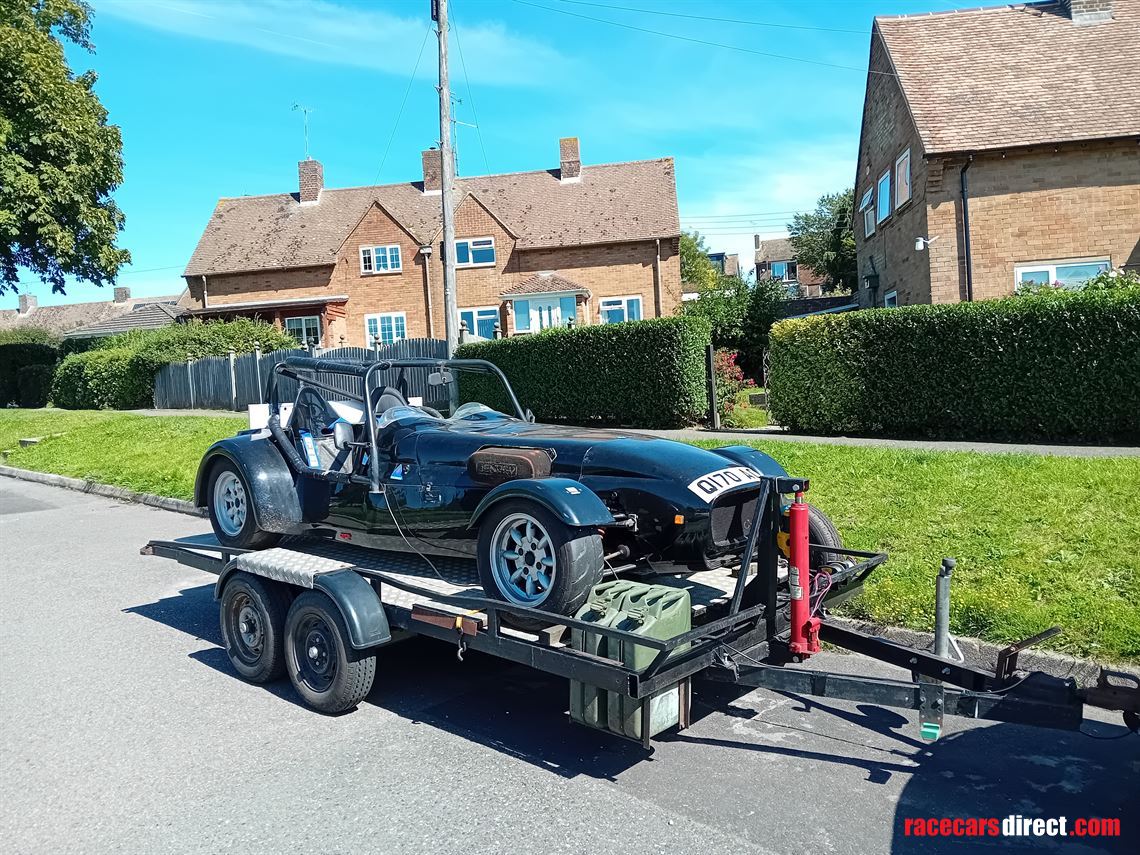 compact-4-wheel-tilting-trailer-excellent-con