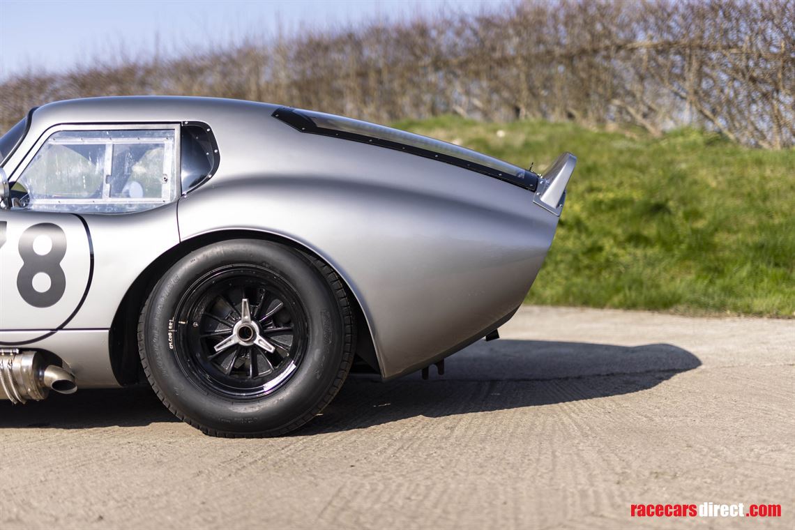 1964-shelby-cobra-daytona-coupe