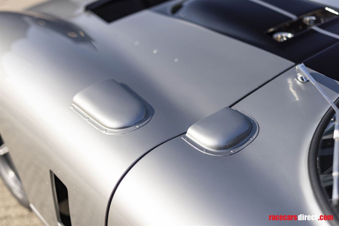 1964-shelby-cobra-daytona-coupe