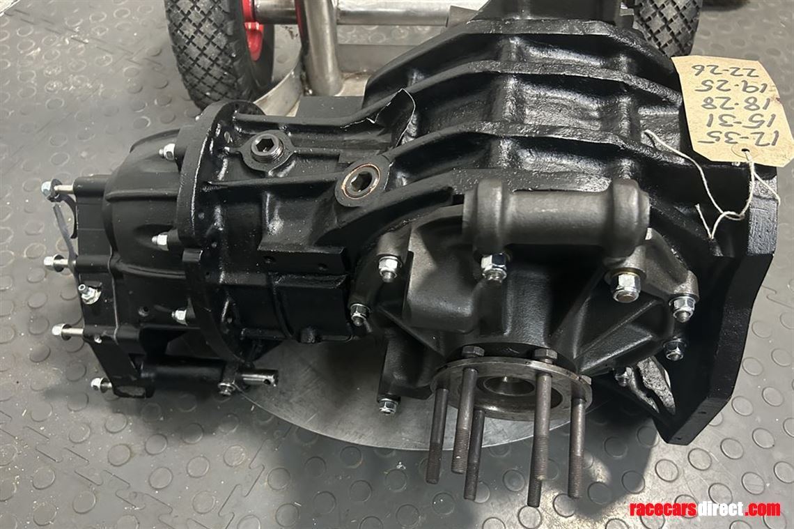 hewland-fga-gearbox-many-new-parts