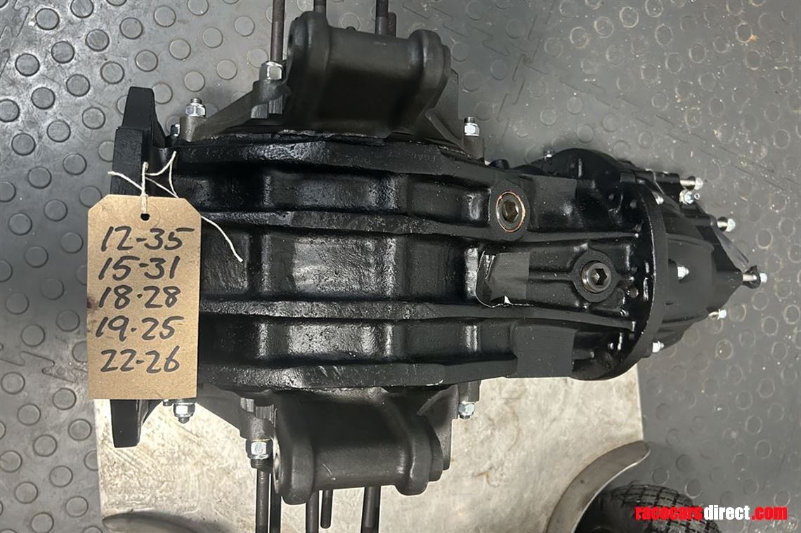 hewland-fga-gearbox-many-new-parts