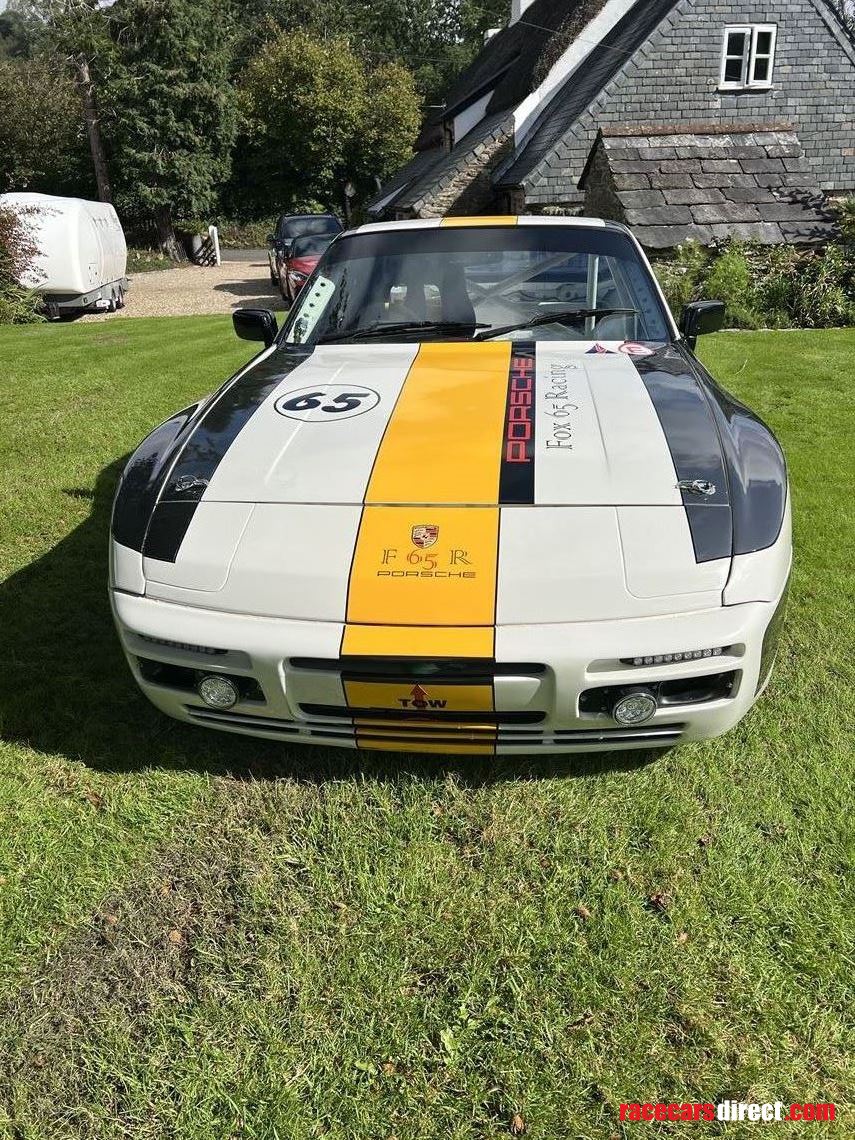 porsche-944-s2-race-car