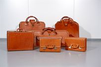 ferrari-testarossa-luggage-set