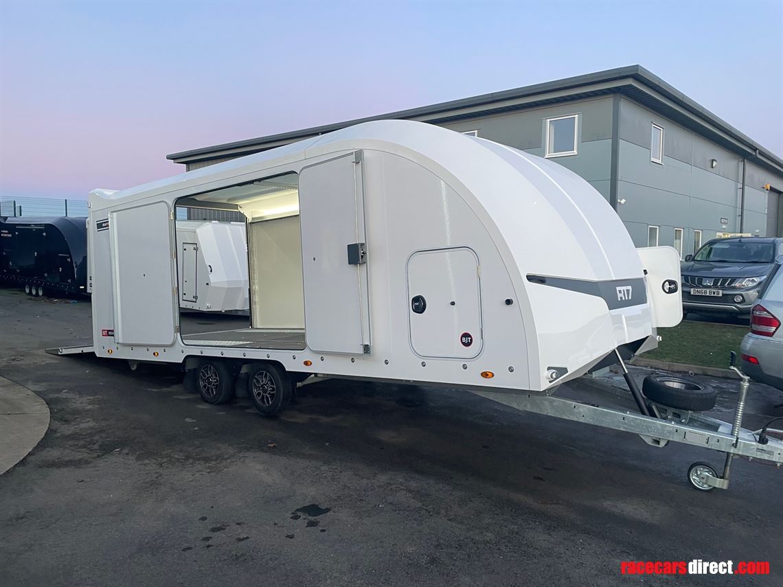 new-brian-james-rt7-trailers