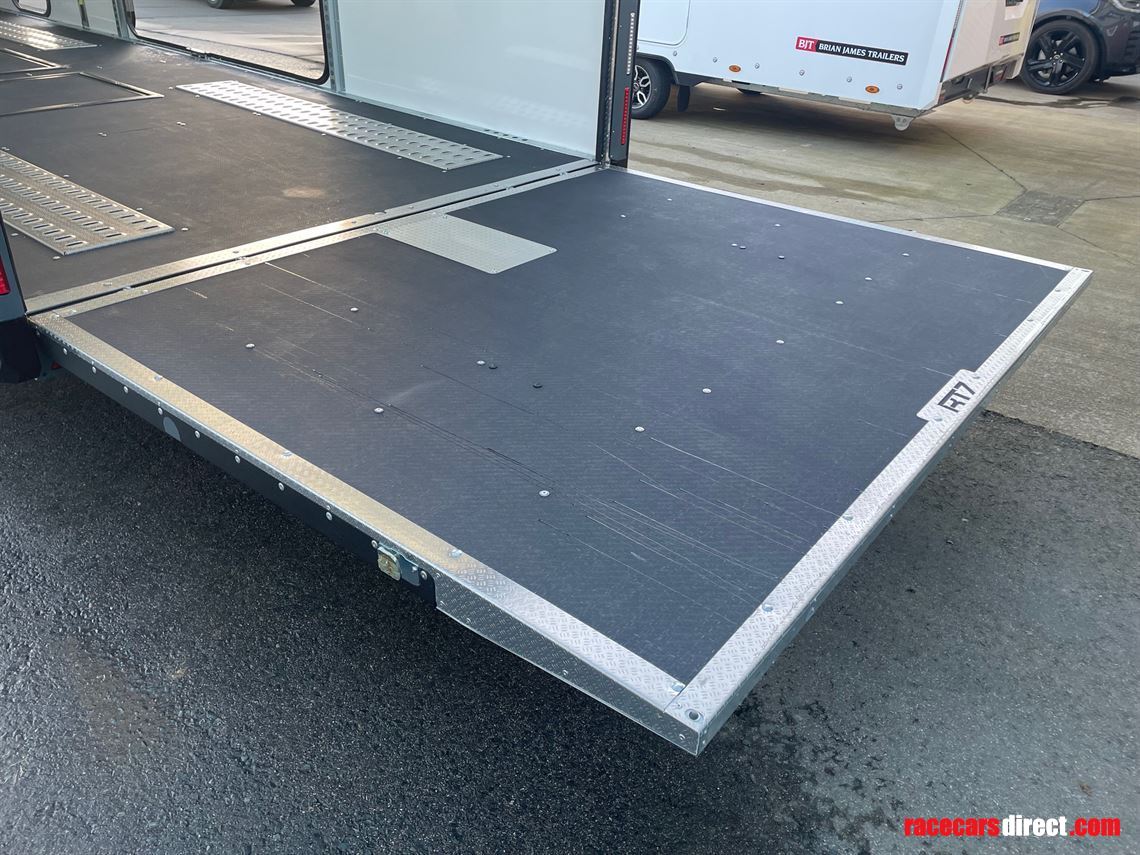 new-brian-james-rt7-trailers