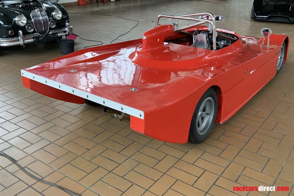 1983-red-march-sports-2000-race-car-135-bhp