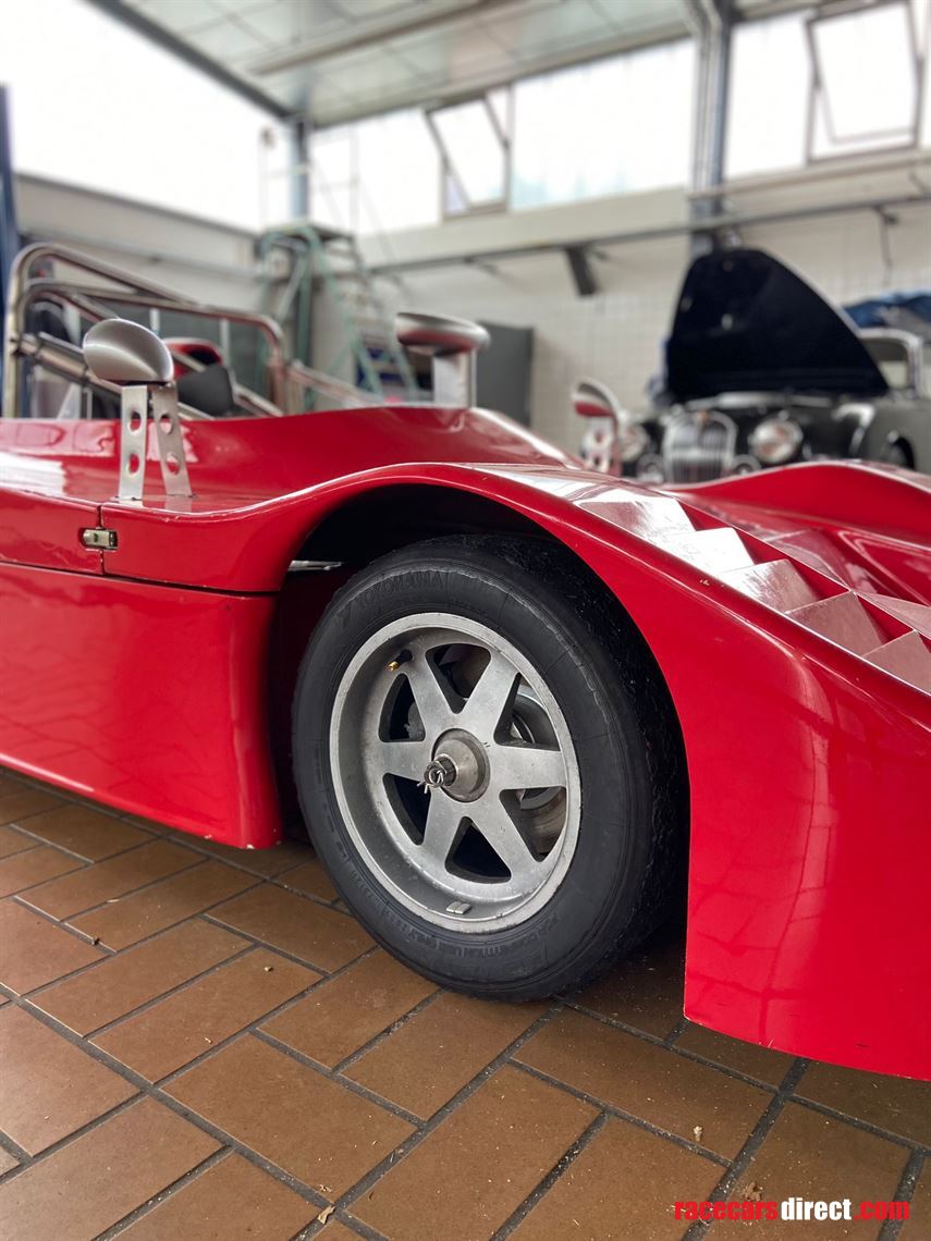 1983-red-march-sports-2000-race-car-135-bhp