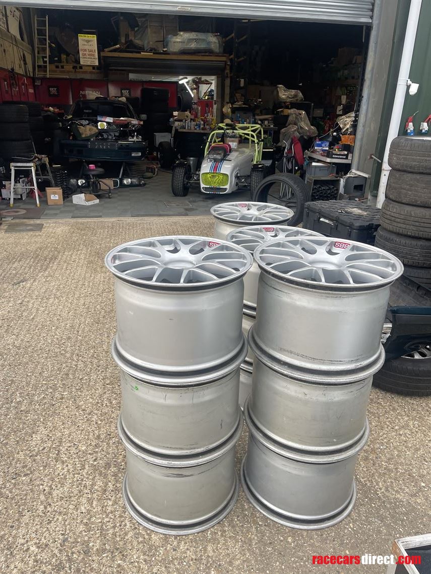 lola-b0746-wheels-x12