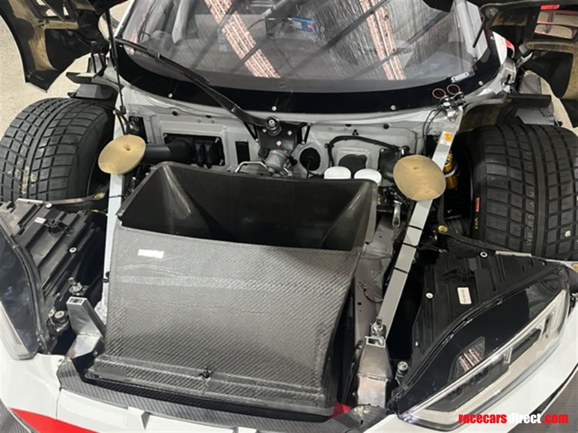 audi-r8-lms-gt3-evo-2