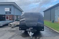 brian-james-rt6-in-black-6m-x-235m-with-a-gre