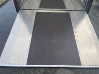 brian-james-rt6-in-black-6m-x-235m-with-a-gre