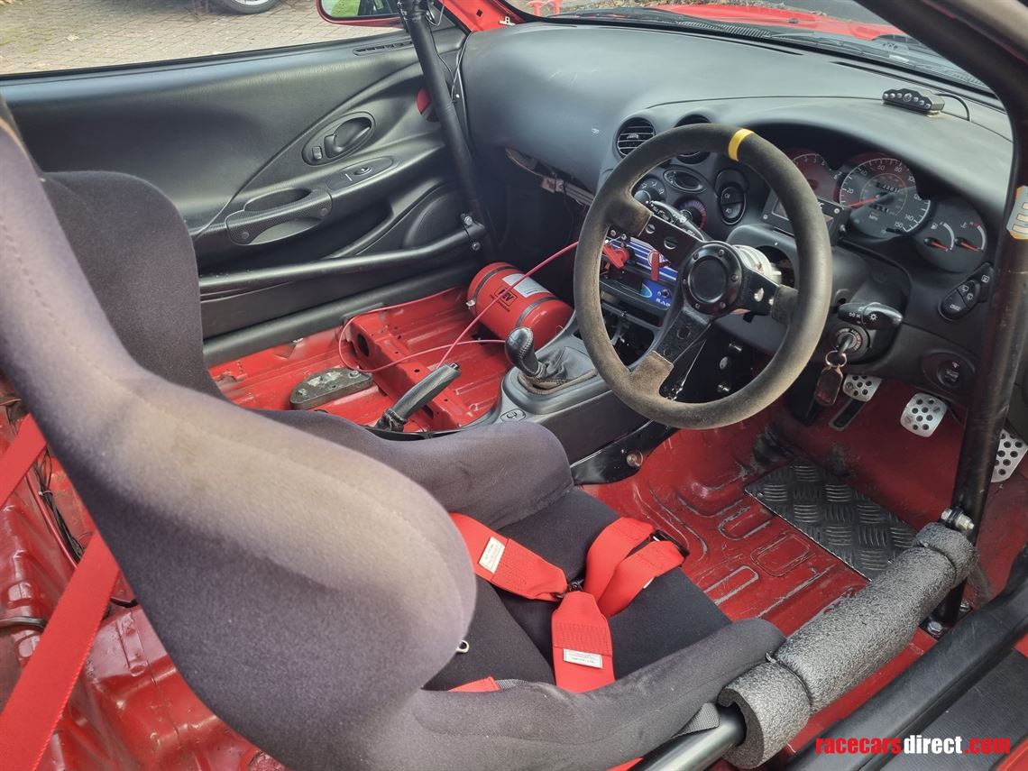 hyundai-coupe-race-car