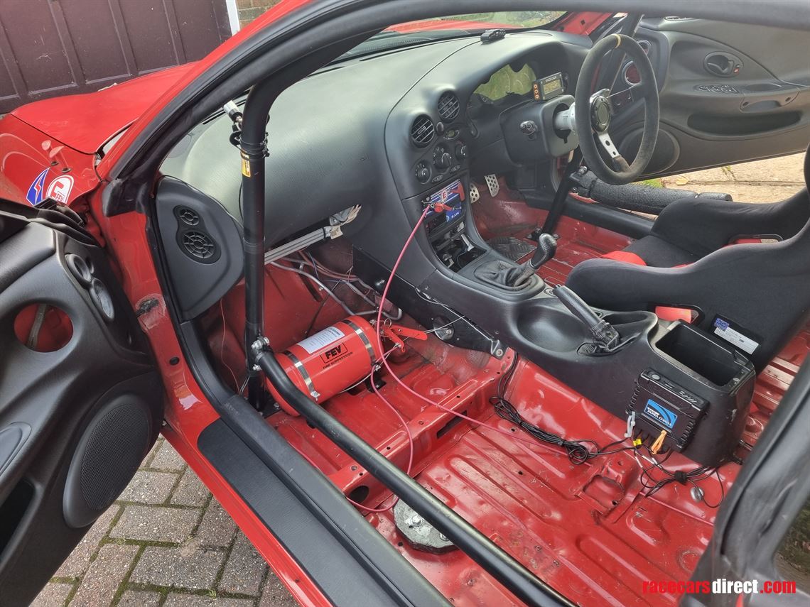 hyundai-coupe-race-car