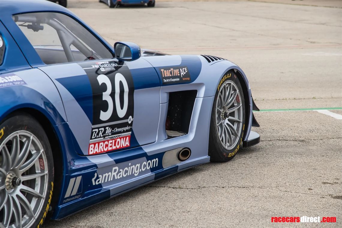 2014-mercedes-benz-sls-amg-gt3