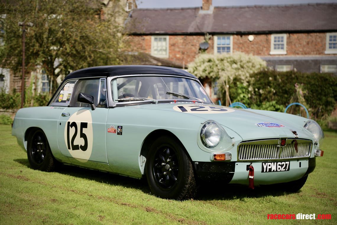 mg-roadster-pull-handle