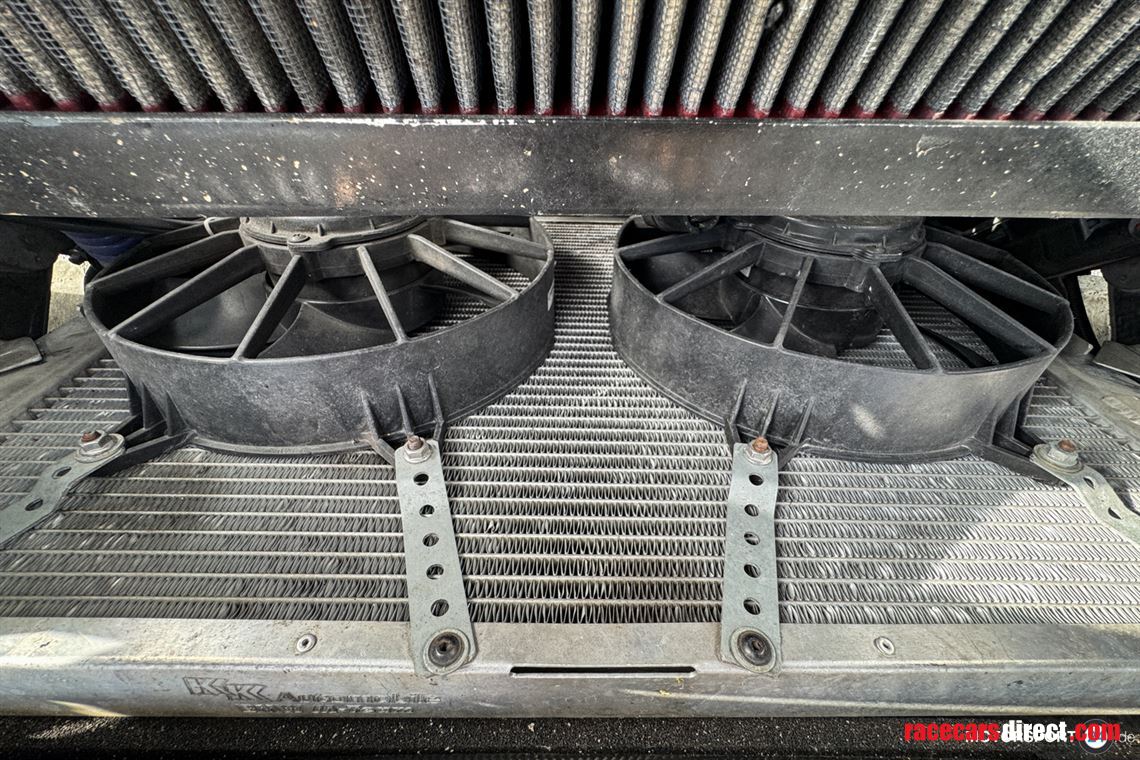 bmw-m3-e92-gtr-race-car