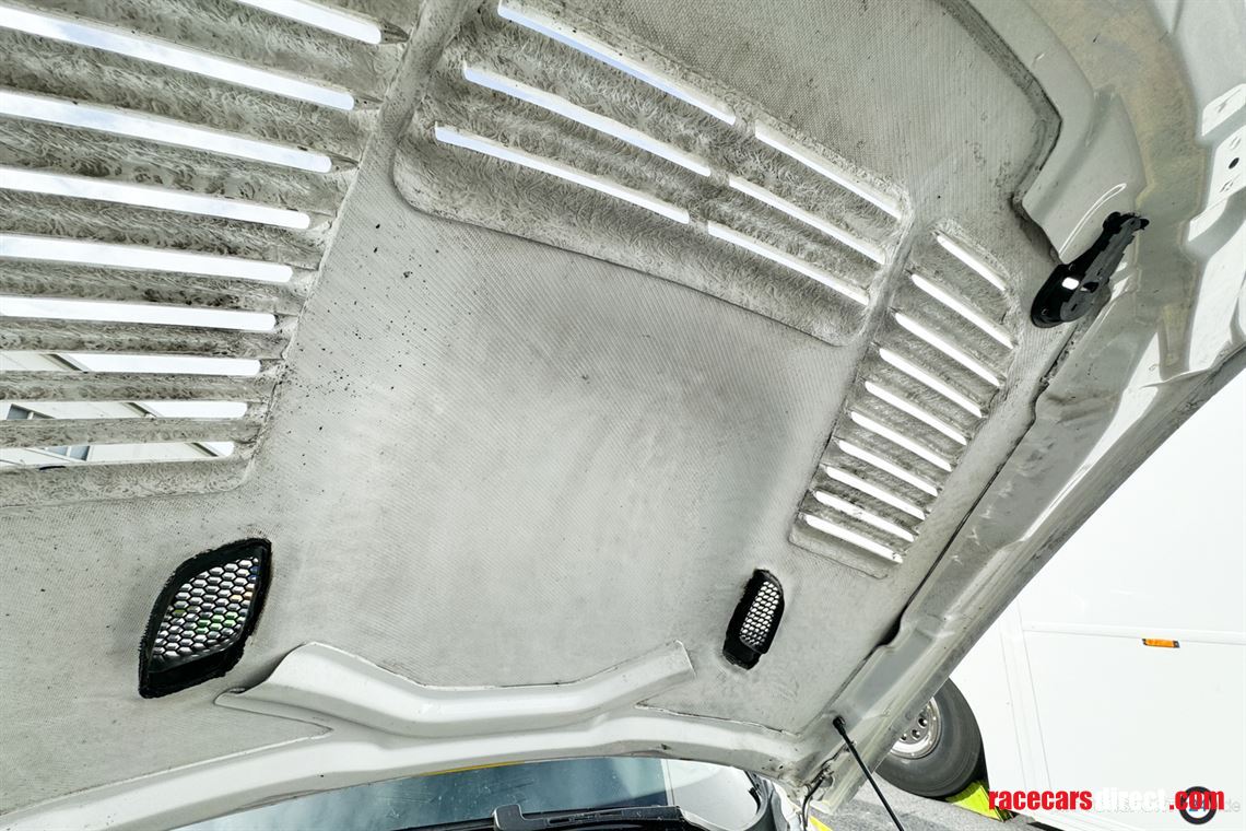 bmw-m3-e92-gtr-race-car