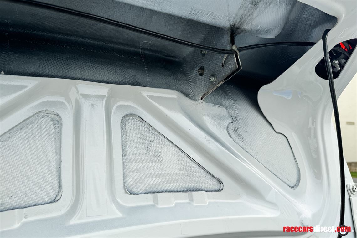 bmw-m3-e92-gtr-race-car