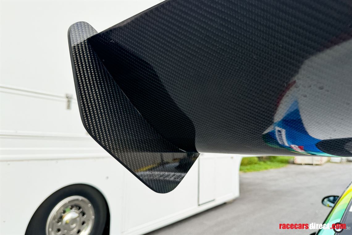 bmw-m3-e92-gtr-race-car