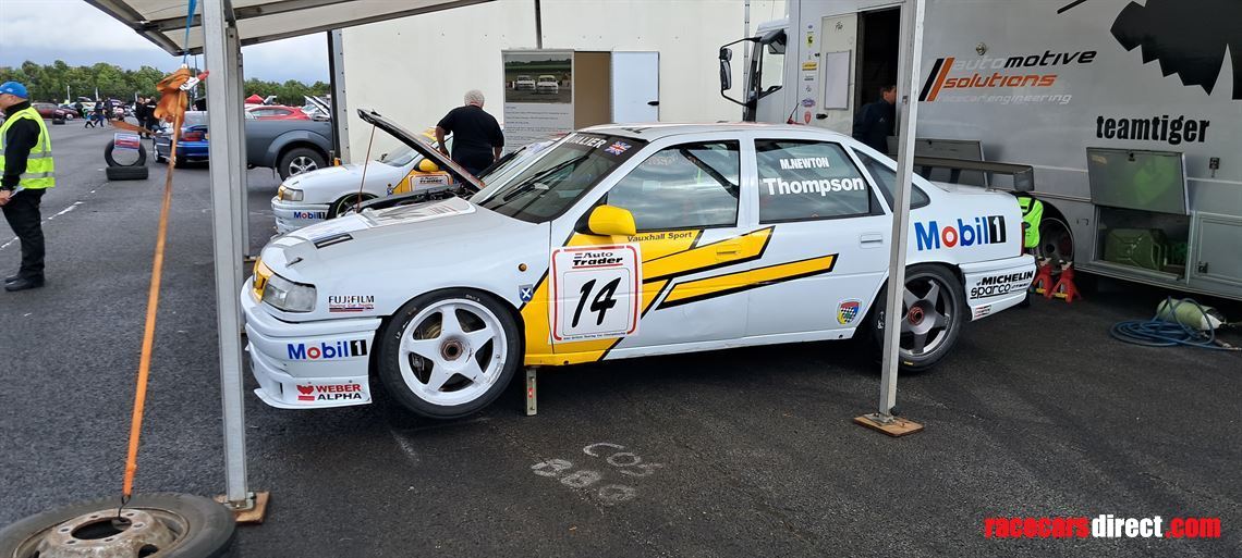 2-x-1995-vauxhall-sport-super-touring-cars--