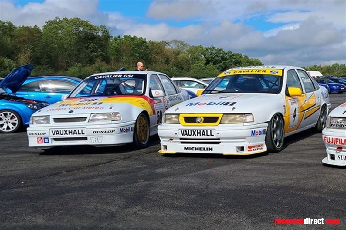 2-x-1995-vauxhall-sport-super-touring-cars--