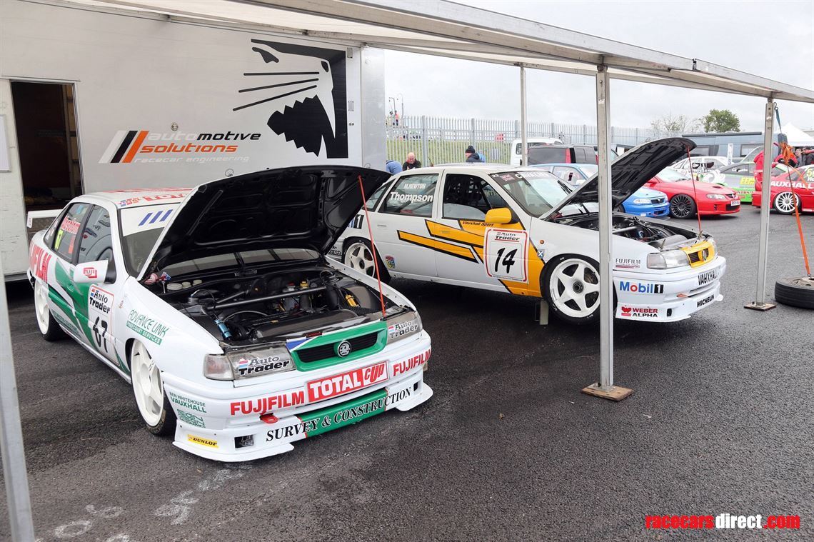 2-x-1995-vauxhall-sport-super-touring-cars--