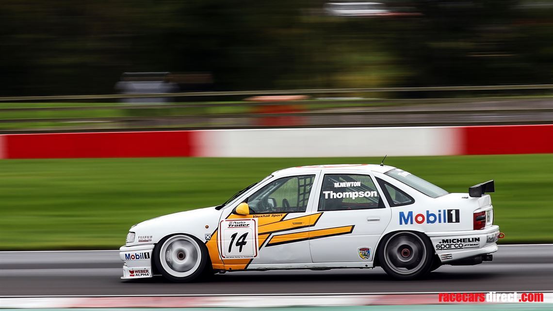 2-x-1995-vauxhall-sport-super-touring-cars--