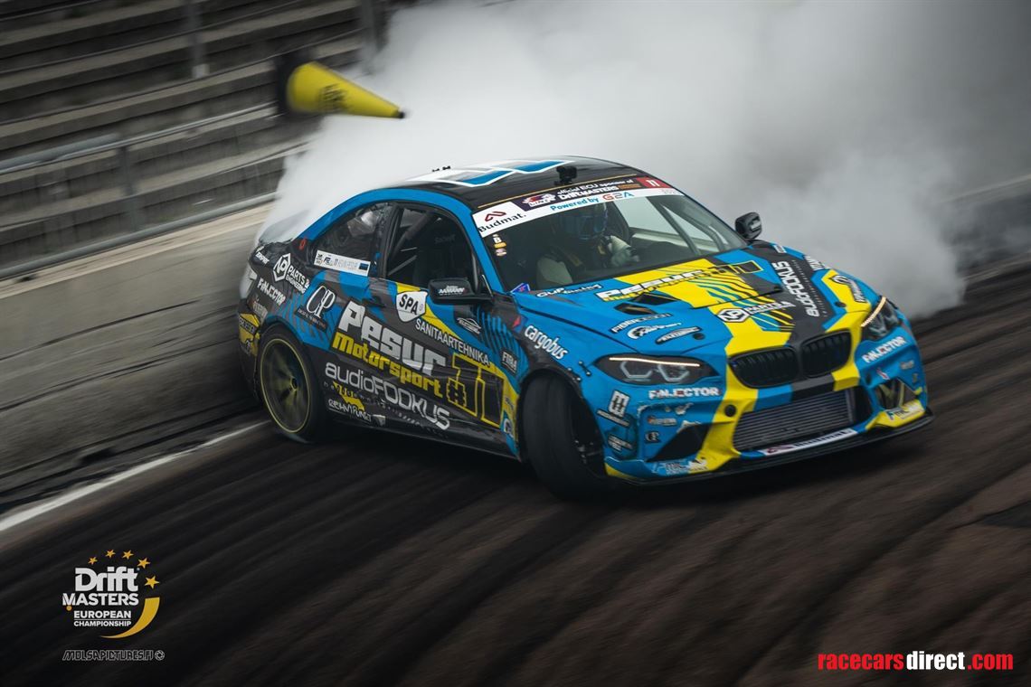 bmw-m2-e46-drift-masters