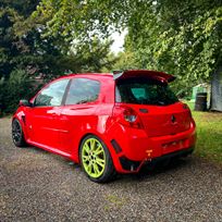uk-registered-renault-clio-197-with-megane-rs
