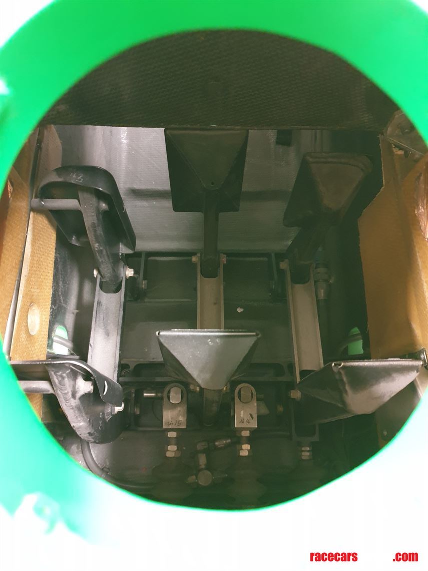 benetton-fordcosworth-b187-f1-car---ex-thierr