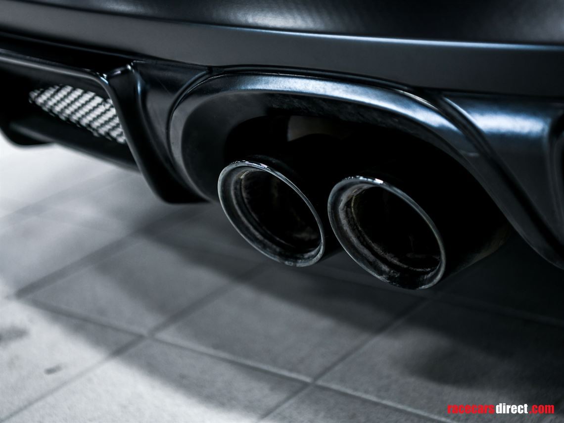 2016-porsche-cayman-gt4-clubsport-mr-reduced