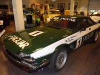 retro-engineering-is-hiring