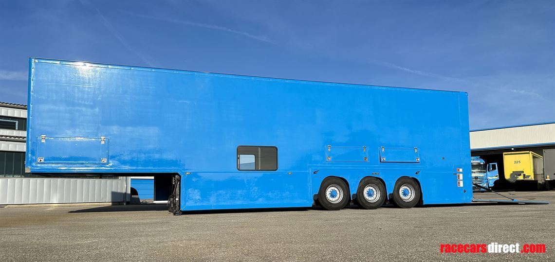 racetrailer---3-cars-living-workshop-space-op