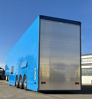 racetrailer---3-cars-living-workshop-space-op