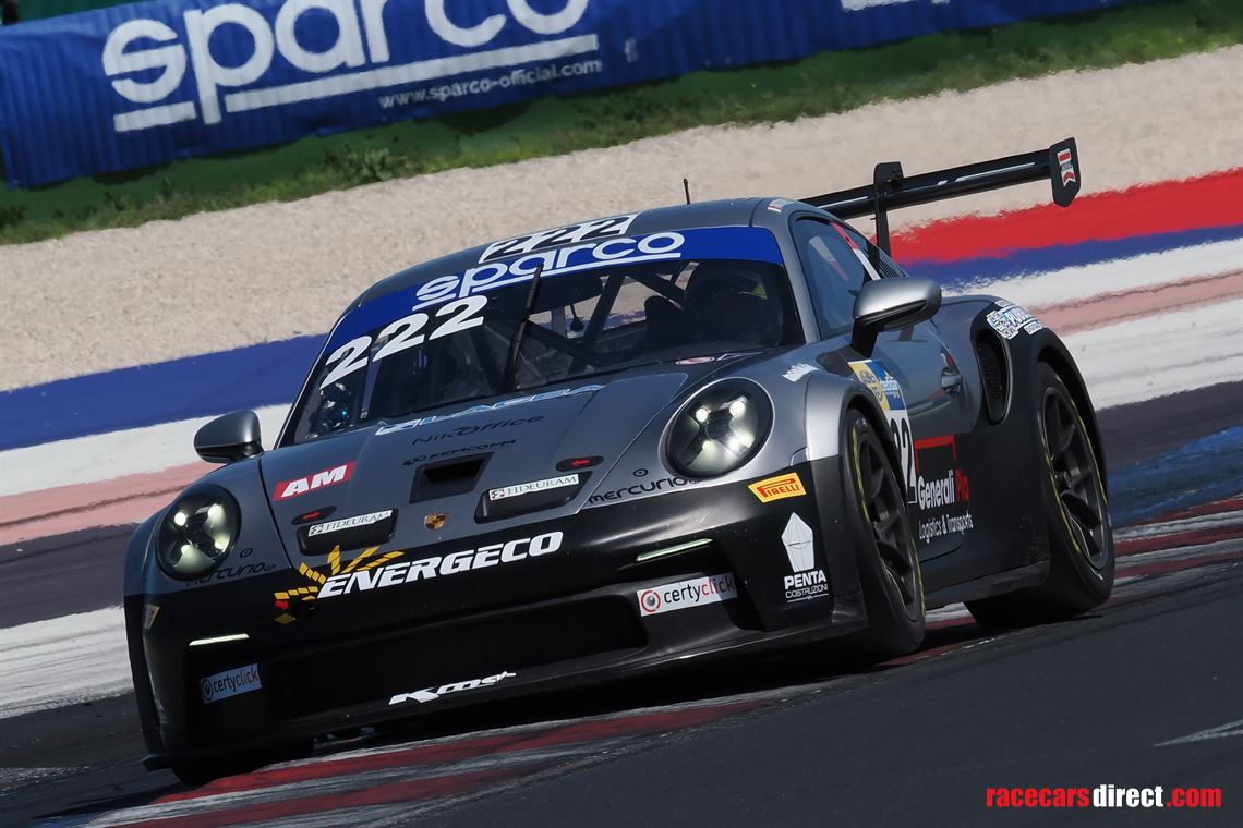 porsche-992-gt3-cup-40-my-2021-sold