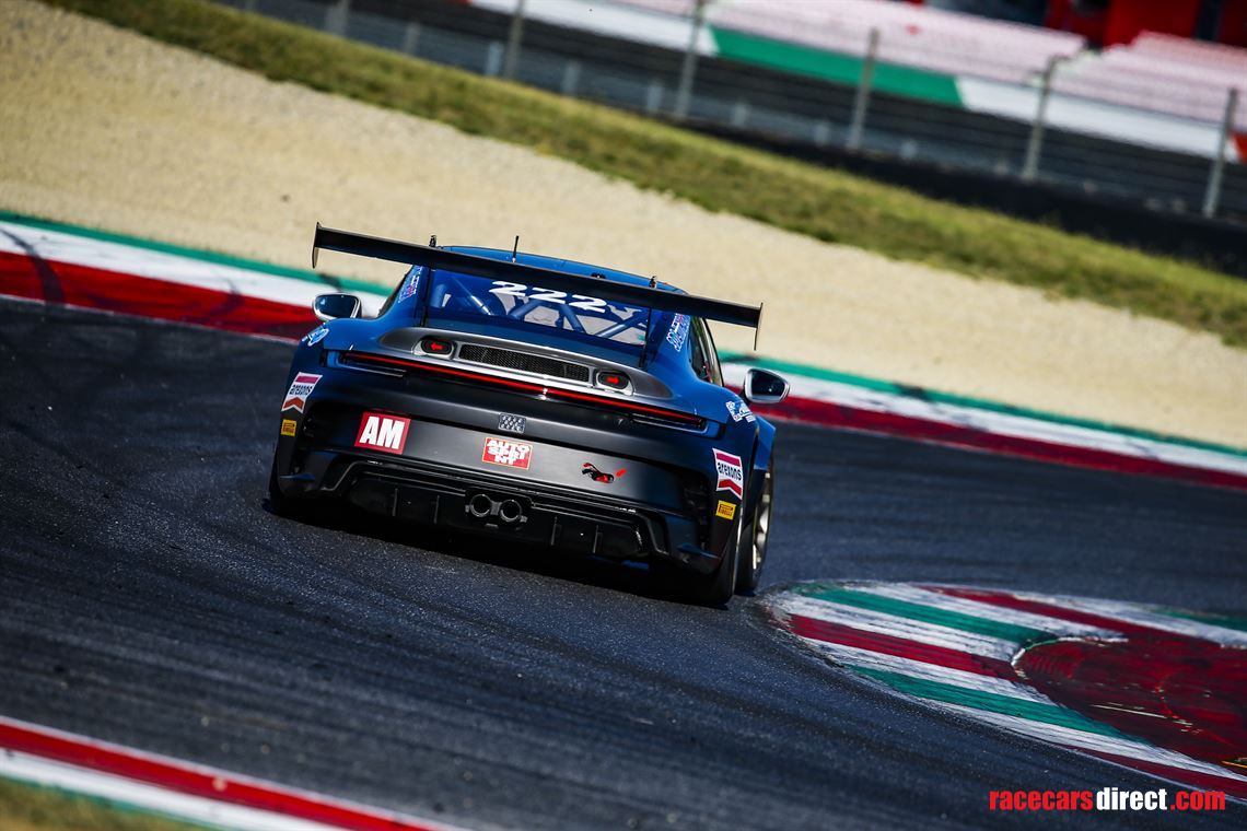 porsche-992-gt3-cup-40-my-2021-sold
