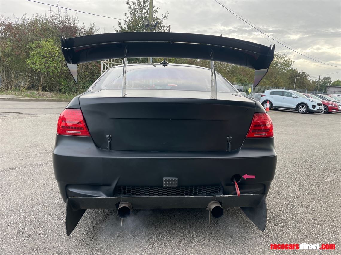 bmw-e92-m3-trackrace-car-reduced