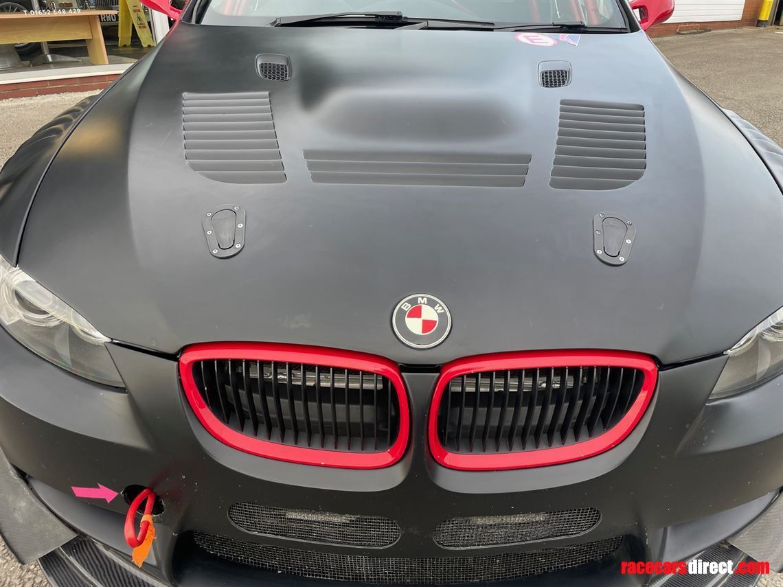 bmw-e92-m3-trackrace-car-reduced