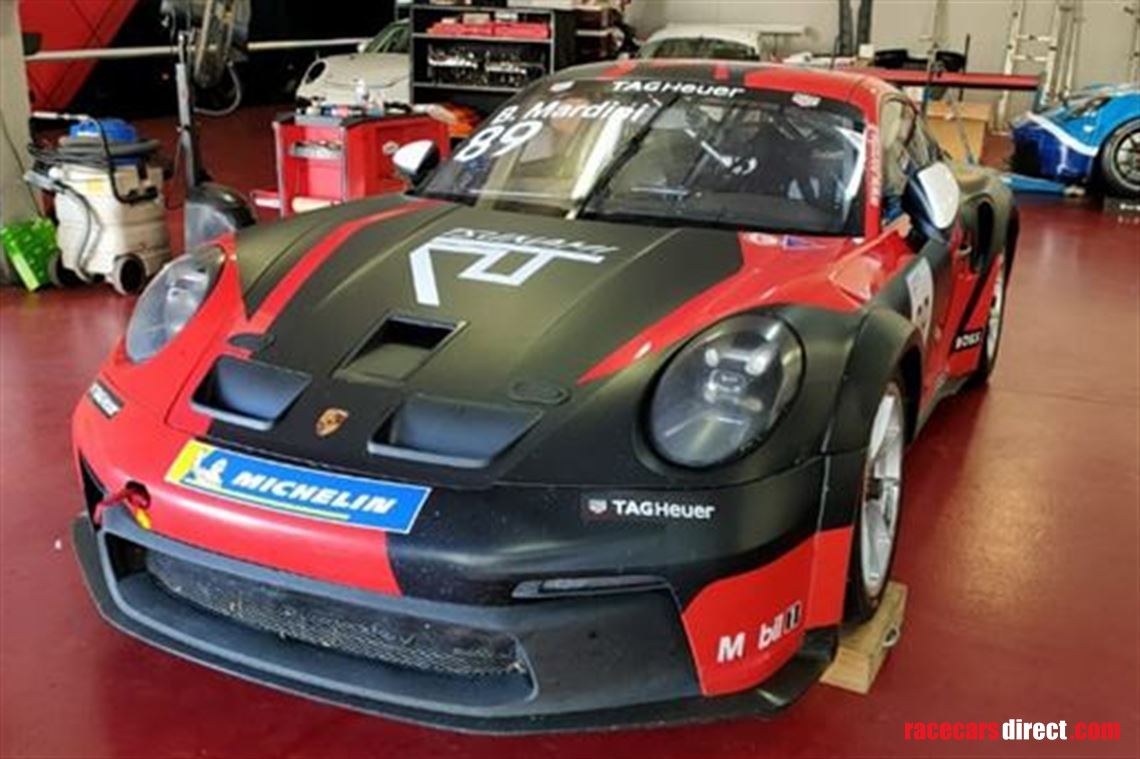2023-porsche-992-cup-car