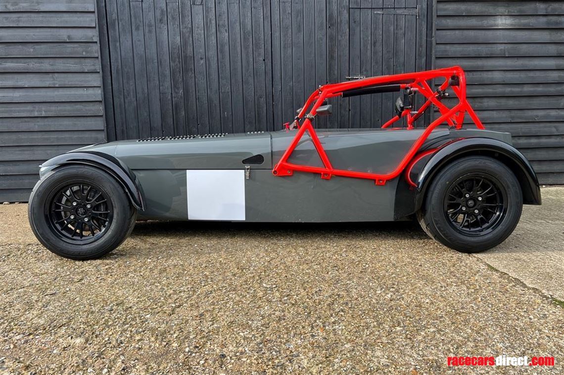 2018-caterham-420r-race-car