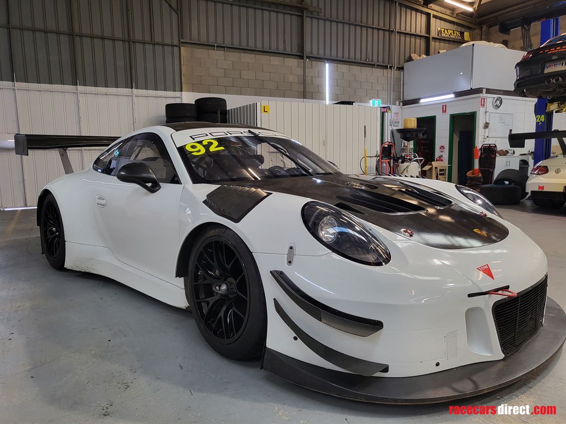 porsche-9911-gt3r