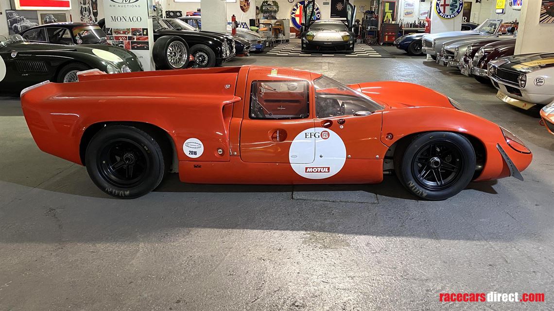 lola-t70-mk3-gt-coupe