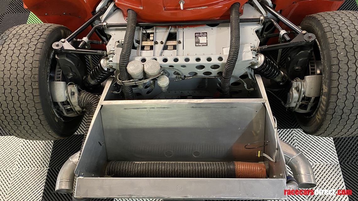 lola-t70-mk3-gt-coupe